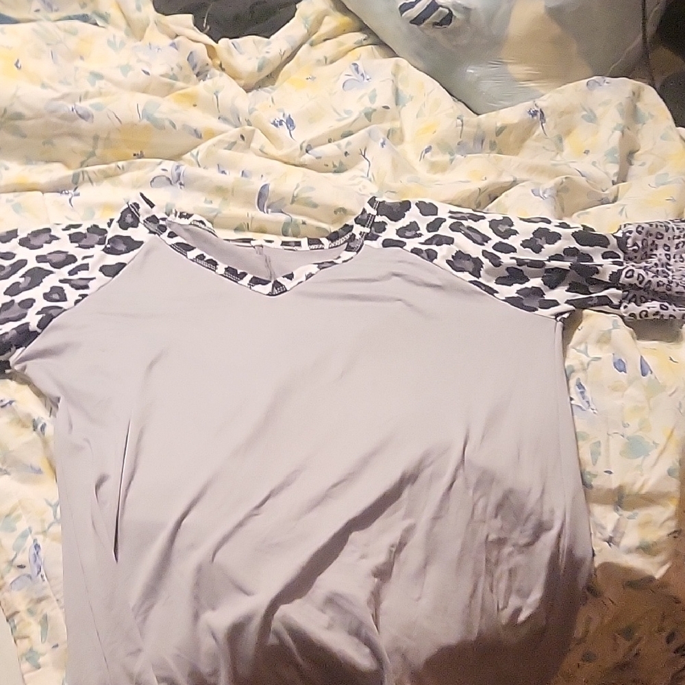 SHEIN Light Gray Blouse with Black Leopard Sleeves